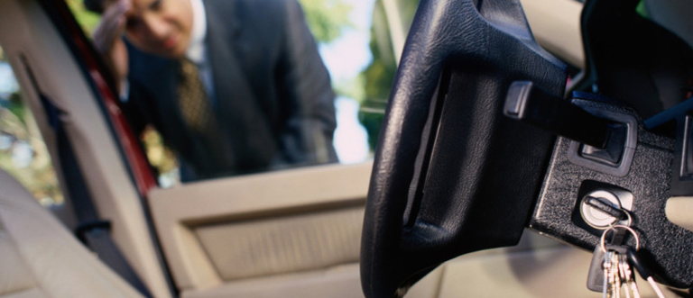 24 hour car locksmith in Fruitridge Pocket