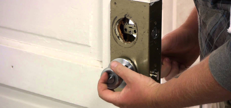 Home Lock Change in Fruitridge Pocket